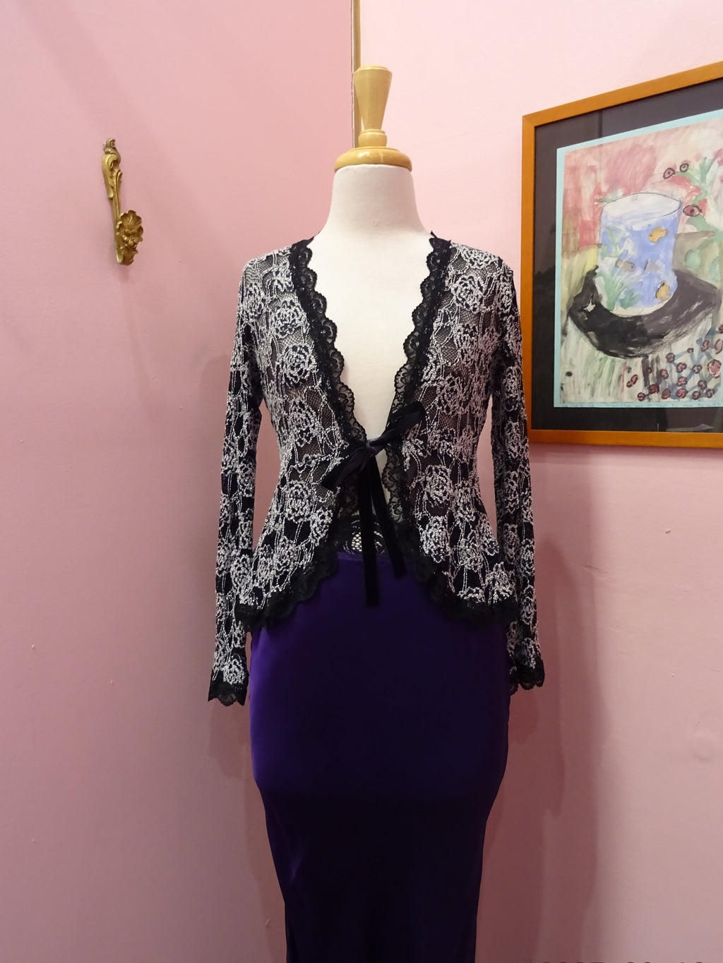 Slik skirt cut on the bias