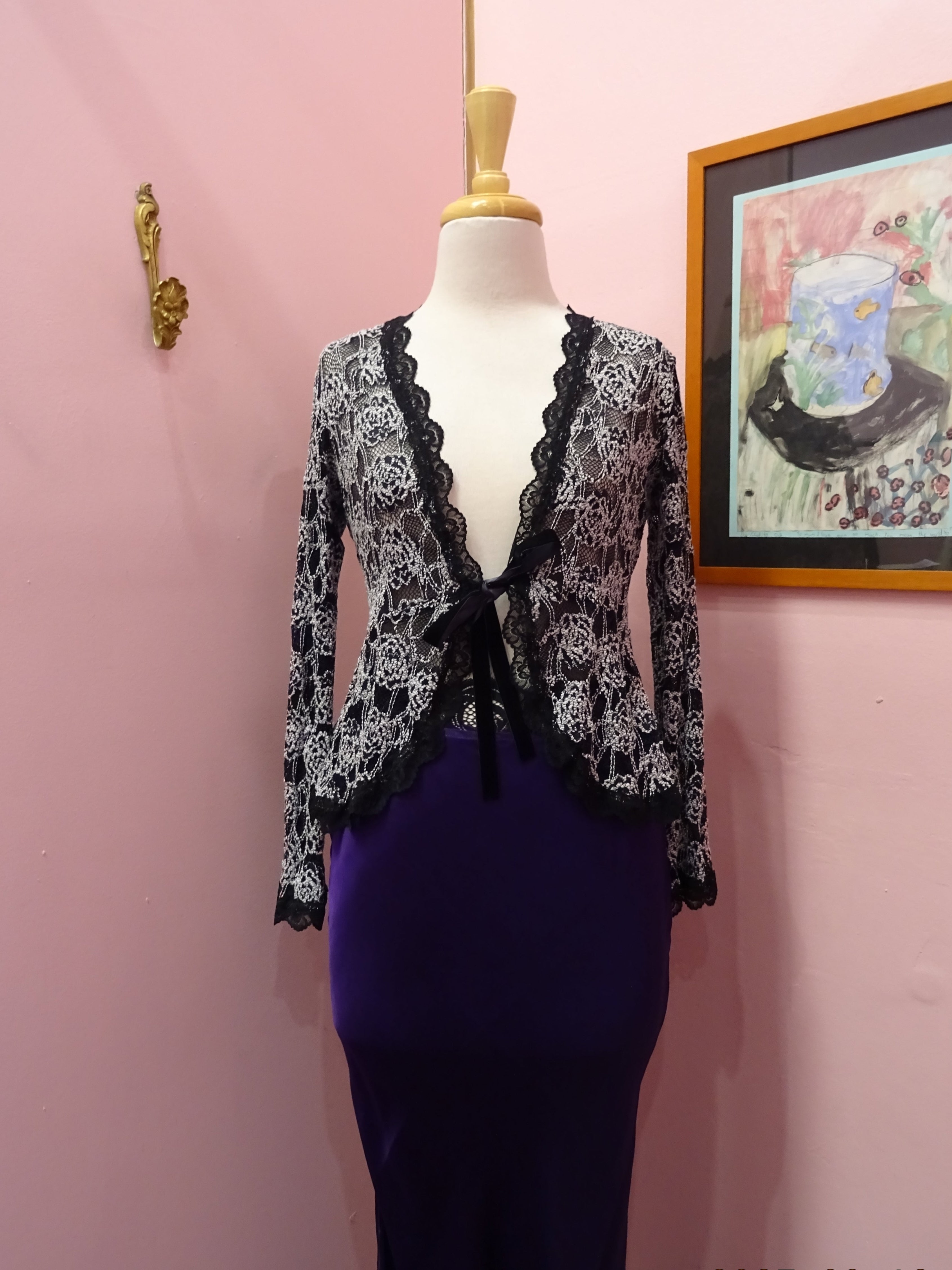 Slik skirt cut on the bias